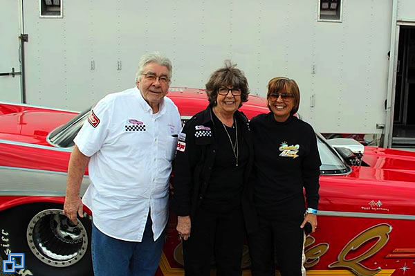 Former funny car driver and Hall of Famer, Della Woods and her brother Bernie stopped in to say hello. So good to see them out here at the race track.